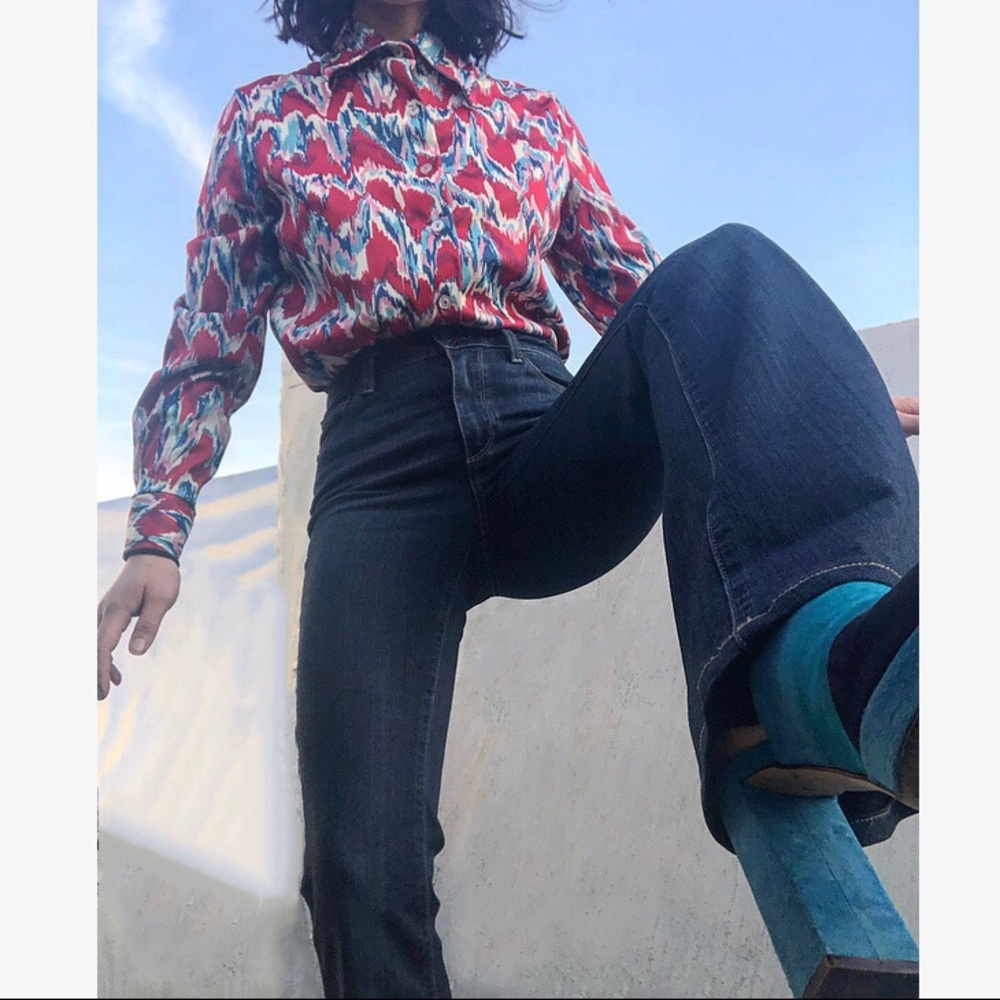 1970s Vintage Style Button Down Collared Top